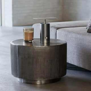 Salontafel Rota geborsteld zilver 35cm van House Doctor, in een culinaire keukenopstelling