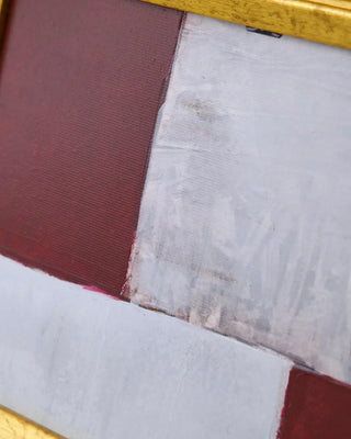 Schilderij Ruby Rood Beige 24x30cm van House Doctor, toegepast in een sfeervolle interieursetting