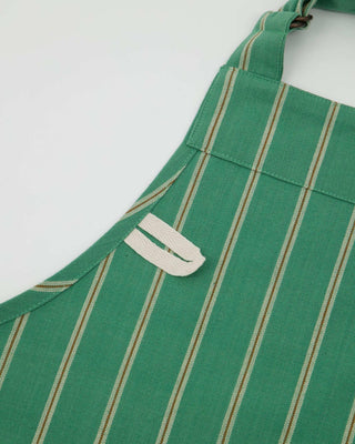 Schort Cook groen van House Doctor, in een gestileerde productopstelling
