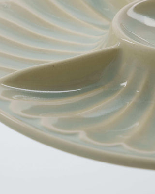 Serveerschaal Diva blauw 25cm van House Doctor, in een gestileerde productopstelling