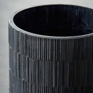 Sfeerlicht Gara zwart 10cm van House Doctor, van dichtbij met materiaal en textuur zichtbaar