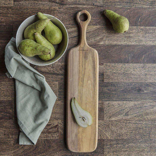 Snijplank Eya naturel 55cm van House Doctor, toegepast in een sfeervolle interieursetting
