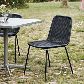 Stoel Haput zwart 82cm van House Doctor, toegepast in een sfeervolle interieursetting