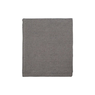 Tafelkleed Block zwart 150x260cm van House Doctor, van opzij met vorm en afwerking zichtbaar