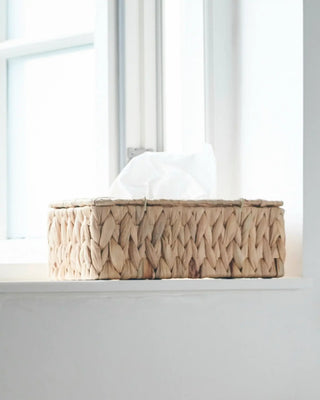 Tissuehouder Clean naturel van House Doctor, toegepast in een sfeervolle interieursetting
