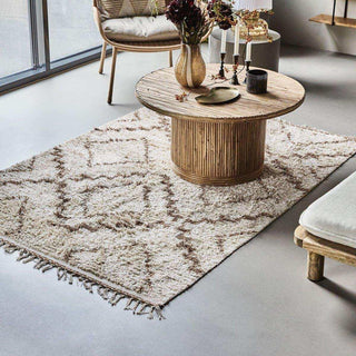 Vloerkleed Minis 140x200cm van House Doctor, toegepast in een sfeervolle interieursetting