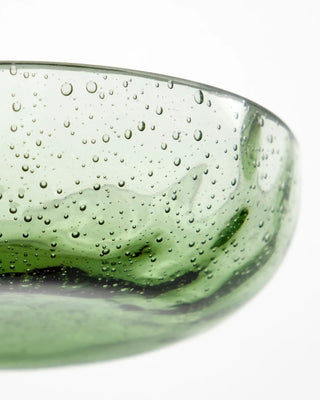 Wah schaal groen glas 12cm van House Doctor, van dichtbij met materiaal en afwerking zichtbaar