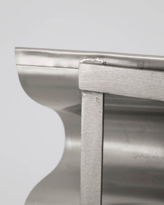 Wanddecoratie Faha zilver 30×60×7 cm van House Doctor, in een gestileerde detailopstelling