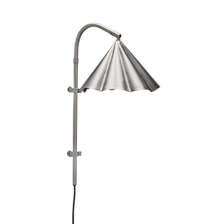 Wandlamp Flola geborsteld zilver Ø25×51cm van House Doctor, duidelijk als hoofdfoto afgebeeld