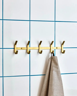 Wandrek Hank Goud 29cm van House Doctor, toegepast in een sfeervolle interieursetting