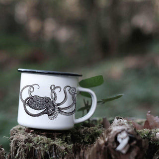 Handgefertigter Emaille-Becher Octopus 500ml - Het Adres