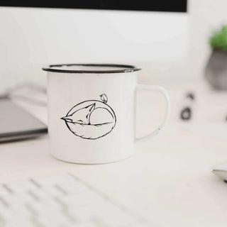 Mug en émail fait main Renard endormi 300ml - Het Adres