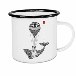 Witte emaille mok met zwarte rand, walvisillustratie, luchtballon en rood ballonnetje