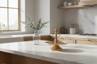 Etagère Prestige Gold – 19 cm – 1 Laags van Lolaa, toegepast in een sfeervolle interieursetting