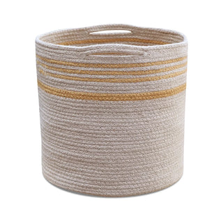 Twin-mand met amberkleurige strepen op witte achtergrond.