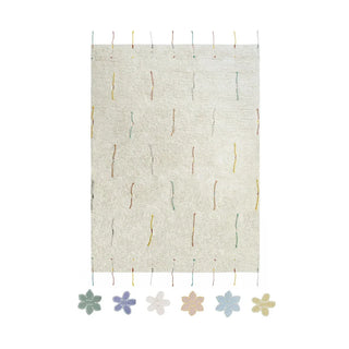 Wildflowers-speelkleed met koordjes en zes gekleurde bloemen eronder. Op witte achtergrond.