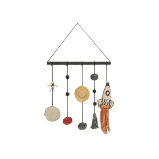 Wandhanger met planeten, raket, ophangkoord en kwasten.