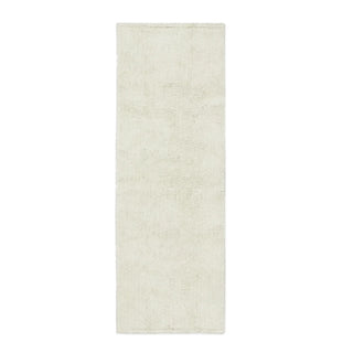 Naturel Longue-loper. Op witte achtergrond.