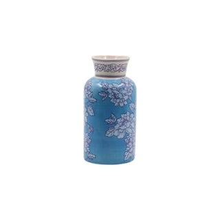 Blue Blossom vaas blauw 18cm van Mansion atmosphere, schuin bekeken met vorm en afwerking zichtbaar