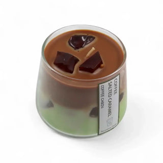 Geurkaars Coffee and Salted caramel groot van Mansion atmosphere, duidelijk als hoofdfoto afgebeeld