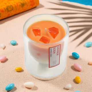 Geurkaars Orange soda klein van Mansion atmosphere, toegepast in een sfeervolle interieursetting