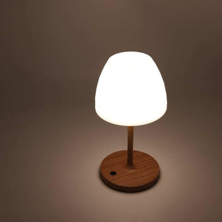 Lomo buiten tafel ledlamp wood 28cm van Mansion atmosphere, ingeschakeld met het warme licht duidelijk zichtbaar