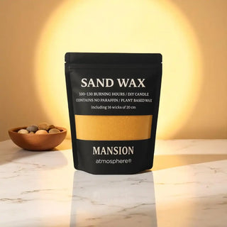 Sand Wax beige van Mansion atmosphere, toegepast in een warme interieursetting