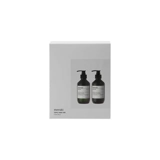 Cadeaubox Linen Dew handzeep + lotion van Meraki, schuin bekeken met vorm en afwerking zichtbaar