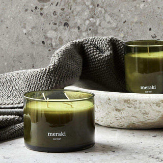 Duftkerze Oud Leaf groß – Het Adres