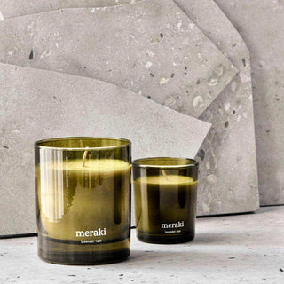 Geurkaarsen set Lavender Rain klein van Meraki, van opzij met vorm en constructie zichtbaar