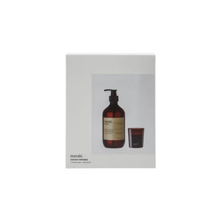 Giftset Everyday pampering van Meraki, schuin bekeken met vorm en afwerking zichtbaar