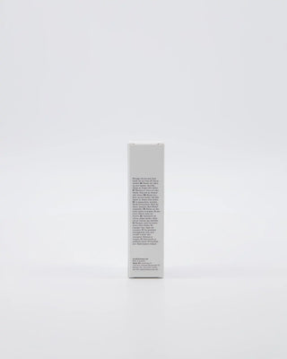 Hand serum 50ml van Meraki, met materiaal en structuur van dichtbij zichtbaar