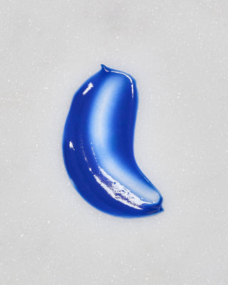 Zilver conditioner Bright Grace - 490 ml van Meraki, toegepast in een sfeervolle interieursetting