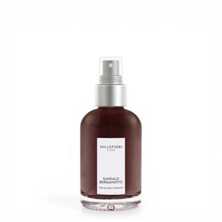 Milano Home Spray 100 ml Sandalo Bergamotto van Millefiori, vanuit een aanvullend productaanzicht