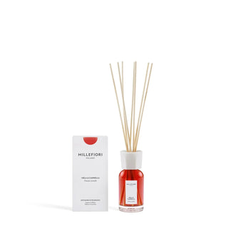 Milano Reed Diffuser 100 ml Mela & Cannella van Millefiori, duidelijk als hoofdfoto afgebeeld