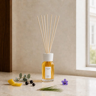 Milano Reed Diffuser 100 ml Riviera van Millefiori, toegepast in een sfeervolle interieursetting