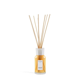Milano Reed Diffuser 250 ml Legni e Fiori dArancio van Millefiori, vanuit een aanvullend productaanzicht