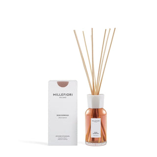 Milano Reed Diffuser 250 ml Rose Espresso van Millefiori, duidelijk als hoofdfoto afgebeeld