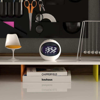 Centre of the Earth alarm clock white - Het Adres