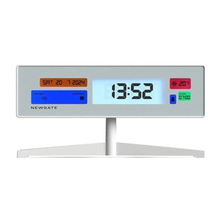 Supergenius LCD wekker wit van Newgate, recht van voren met wijzerplaat of display zichtbaar