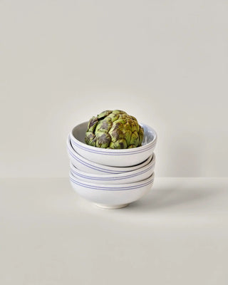Bistro schaal blauw 15cm - set van 2 van Nicolas Vahe, in een culinaire setting met bijpassende ingrediënten
