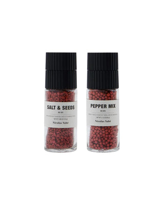 Cadeaubox Ruby Zout & Zaden + Pepermix – 170 g van Nicolas Vahe, vanuit een aanvullend aanzicht van de cadeauset
