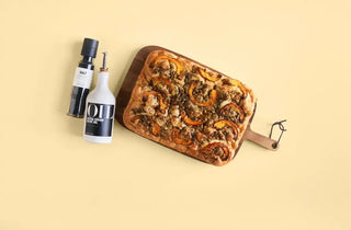 Extra verge olijfolie 500ml van Nicolas Vahe, in een gestileerde productopstelling