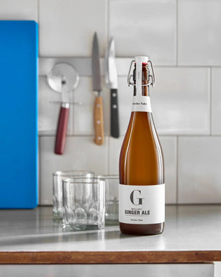 Ginger Ale 75cl van Nicolas Vahe, in een gestileerde detailopstelling