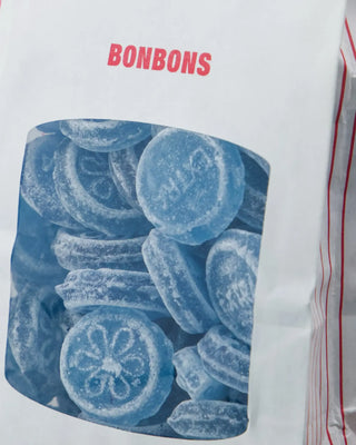 Mint snoepjes 150g van Nicolas Vahe, in een gestileerde detailopstelling