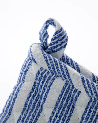 Ovenwanten Chef Blauw 33cm van Nicolas Vahe, vanuit een aanvullend productaanzicht