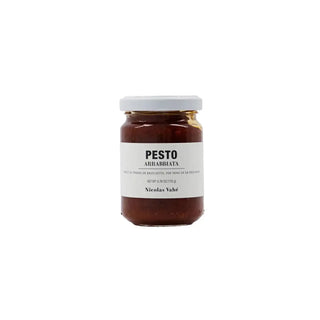 Pesto Arrabbiata van Nicolas Vahe, vrijstaand en duidelijk afgebeeld