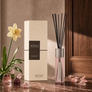 Millefiori Selected Sweet Narcissus geurstokjes 100ml met groene, fruitige en bloemige geurnuances