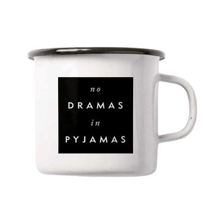 Emaille mok Drama 300ml van Typealive, aan de achterzijde met de tweede opdruk zichtbaar