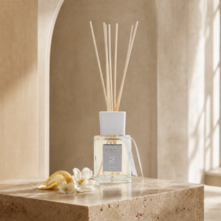 Millefiori Zona Keemun 250 ml geurstokjes met citrus bloemen en warme muskachtige sfeer